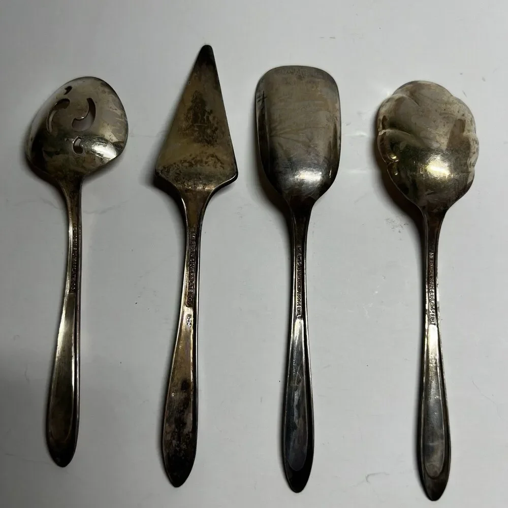 Vintage Meriden Silver Plate Co Serving Flatware Lot 4pc Slotted Spoon Server